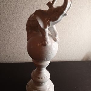 STUNNING Paris Royale 11" Trunk Up Elephant on Orb Column Sculpture.